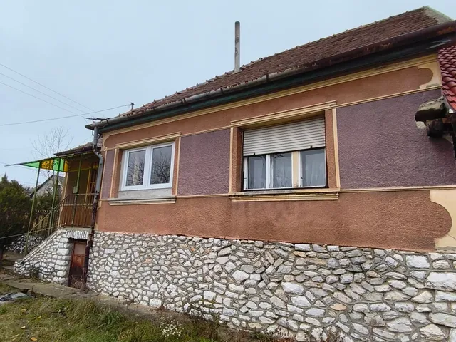 Eladó ház Kisgyőr 58 nm