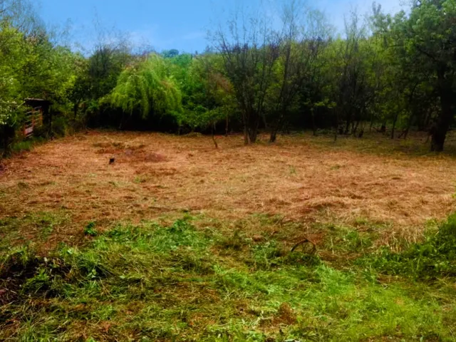 Eladó telek Miskolc 800 nm