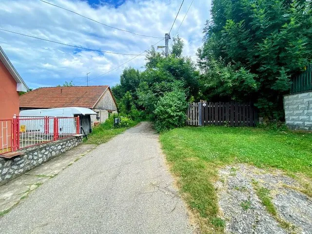 Eladó ház Harsány 40 nm