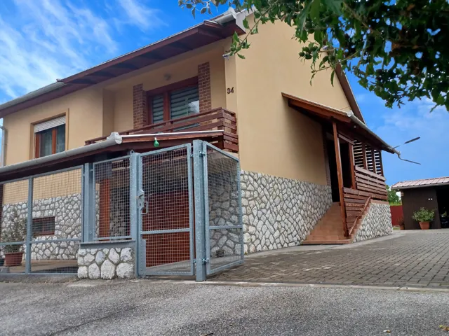 Eladó ház Mezőkövesd 120 nm