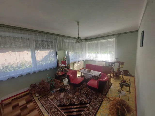 Eladó ház Forró 120 nm