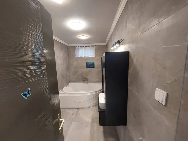 Eladó ház Léh 100 nm