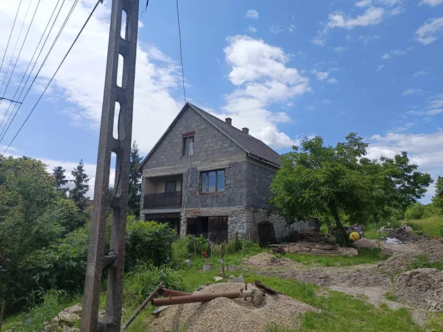 Eladó ház Füzérkajata 146 nm