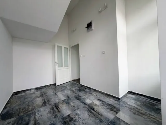 Kiadó kereskedelmi és ipari ingatlan Miskolc 24 nm