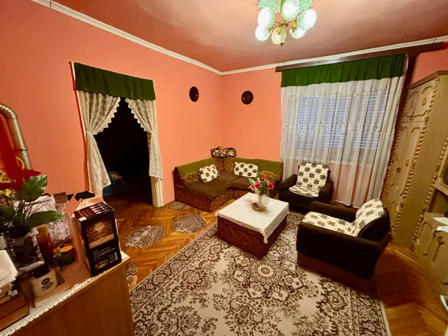 Eladó ház Sajószentpéter 90 nm