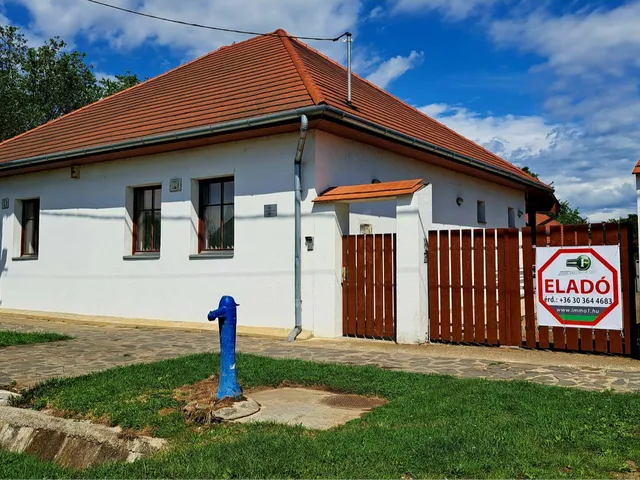 Eladó ház Vizsoly 190 nm