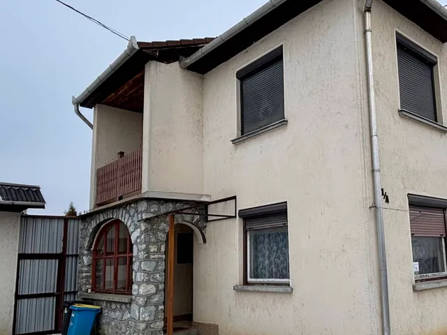 Eladó ház Edelény 180 nm