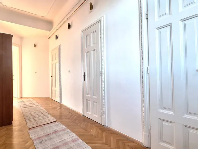 Eladó lakás Miskolc 167 nm