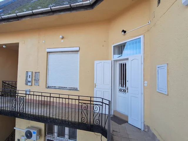 Eladó lakás Miskolc 167 nm