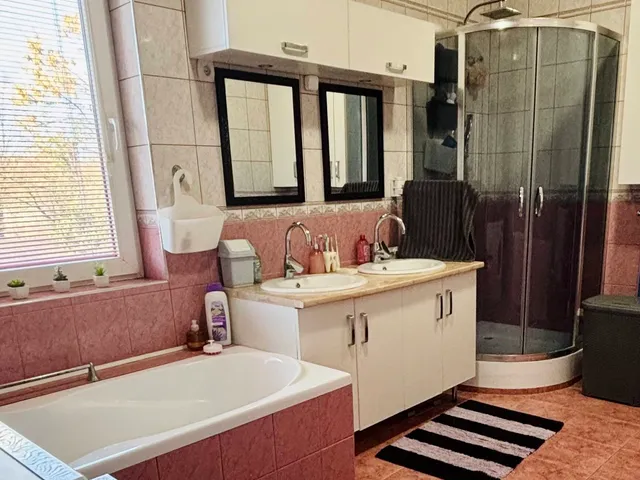 Eladó ház Miskolc 195 nm