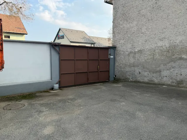 Kiadó kereskedelmi és ipari ingatlan Miskolc 190 nm