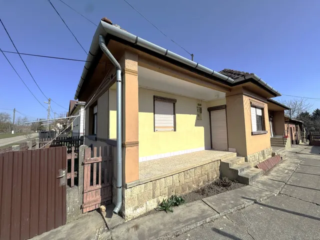 Eladó ház Alsóvadász 73 nm