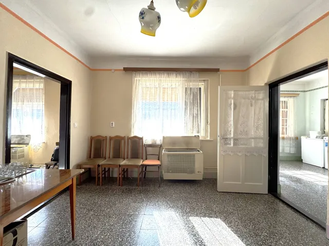 Eladó ház Alsóvadász 73 nm