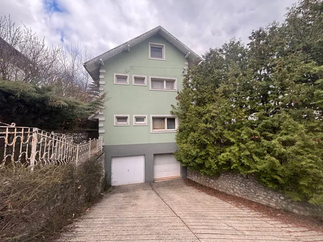 Kiadó ház Miskolc 210 nm