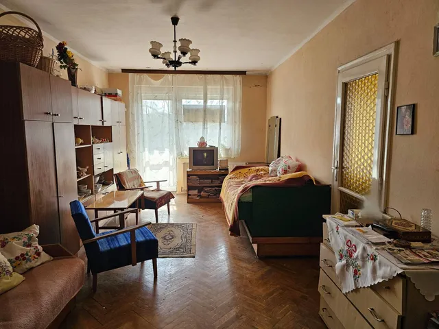 Eladó lakás Edelény 63 nm