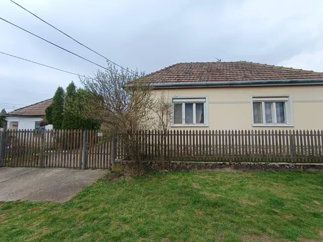 Eladó ház Tolcsva 90 nm