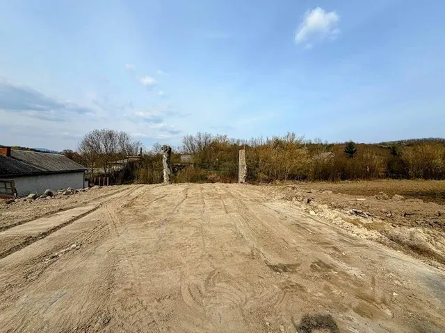 Eladó telek Harsány 852 nm