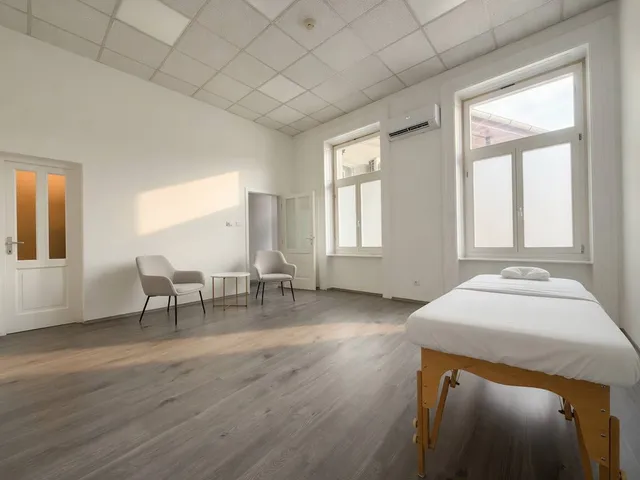 Kiadó kereskedelmi és ipari ingatlan Miskolc 22 nm