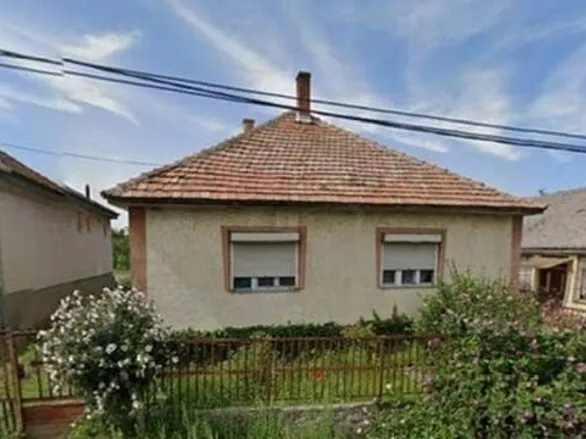 Eladó ház Pere 88 nm