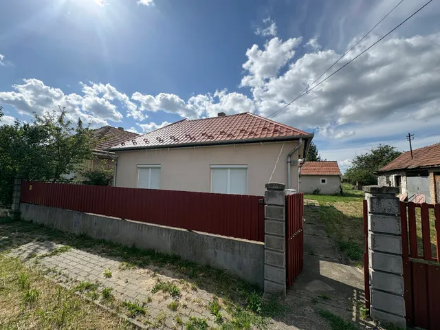 Eladó ház Sajókápolna 90 nm