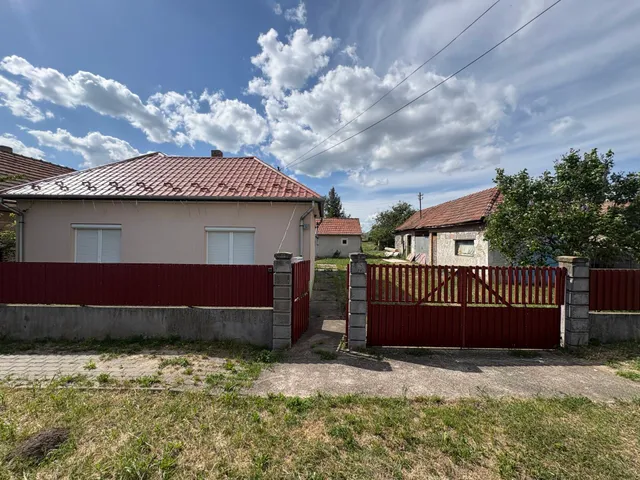 Eladó ház Sajókápolna 90 nm