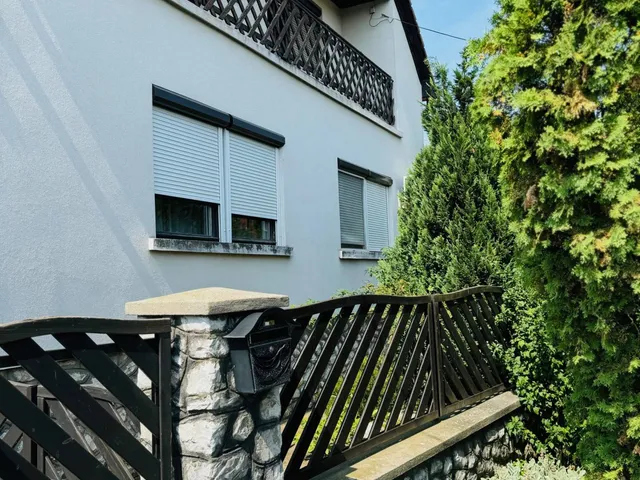 Eladó ház Felsőzsolca 203 nm