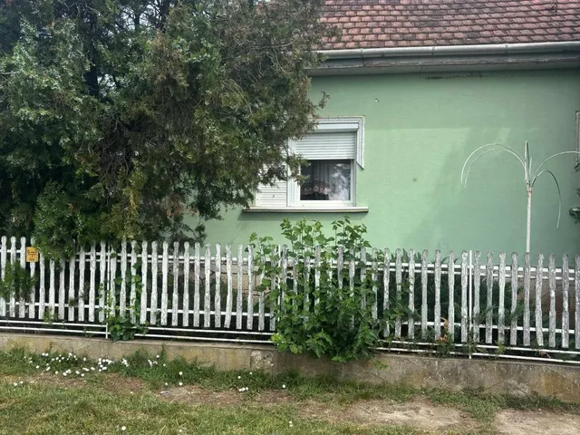 Eladó ház Gesztely 98 nm