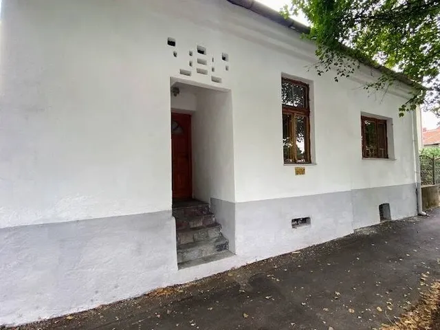 Eladó lakás Miskolc 179 nm