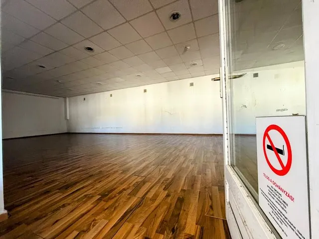 Kiadó kereskedelmi és ipari ingatlan Miskolc 136 nm