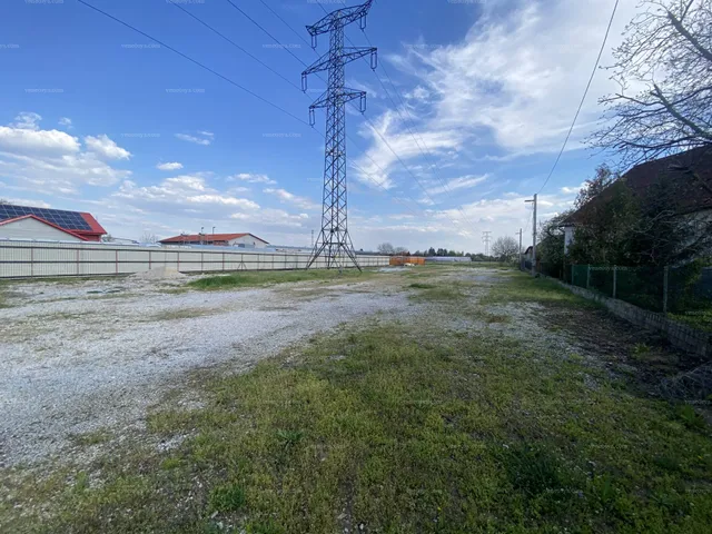 Kiadó kereskedelmi és ipari ingatlan Felsőzsolca 2200 nm