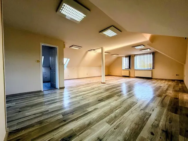 Kiadó kereskedelmi és ipari ingatlan Miskolc 160 nm