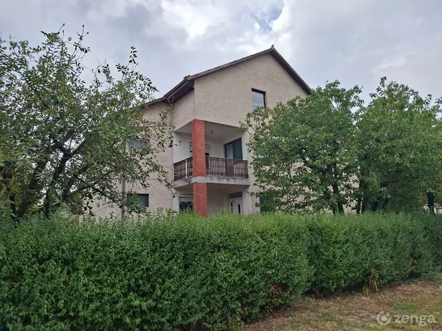 Eladó ház Fehérgyarmat 240 nm