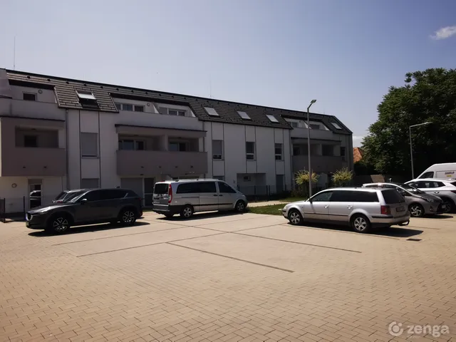 Kiadó lakás Komárom 54 nm