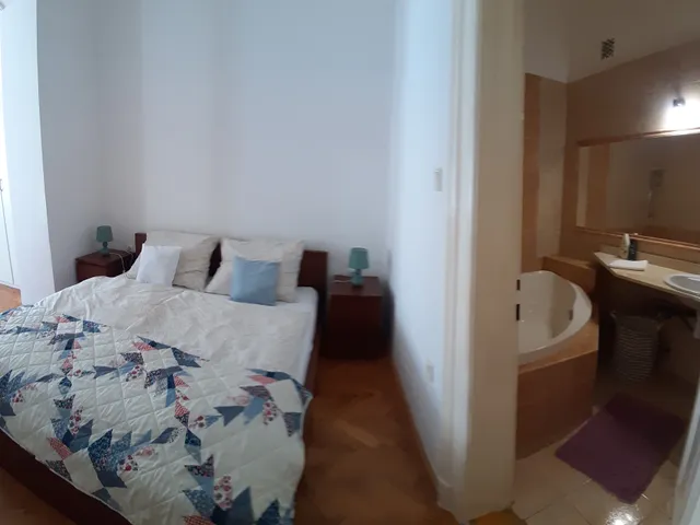 Eladó lakás Budapest VI. kerület, Nagykörúton kívüli terület, Felsőerdősor utca 5. 122 nm