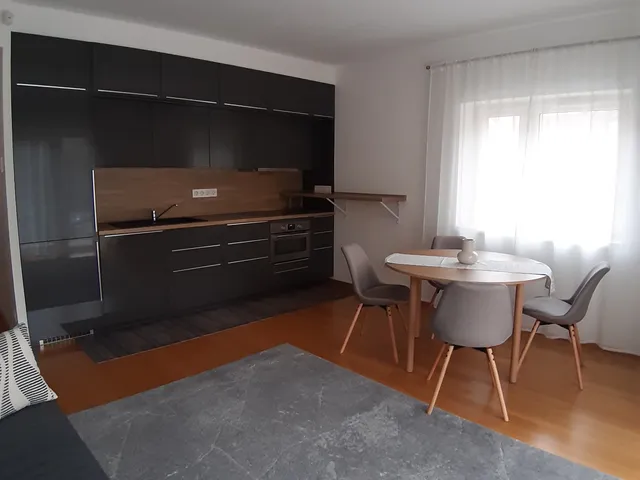 Kiadó lakás Budapest XIV. kerület, Istvánmező 60 nm