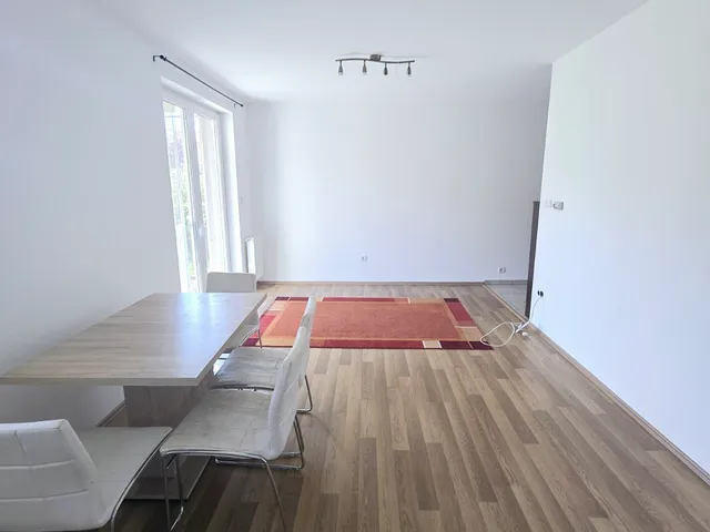 Eladó lakás Mosonmagyaróvár, Városközpont 58 nm