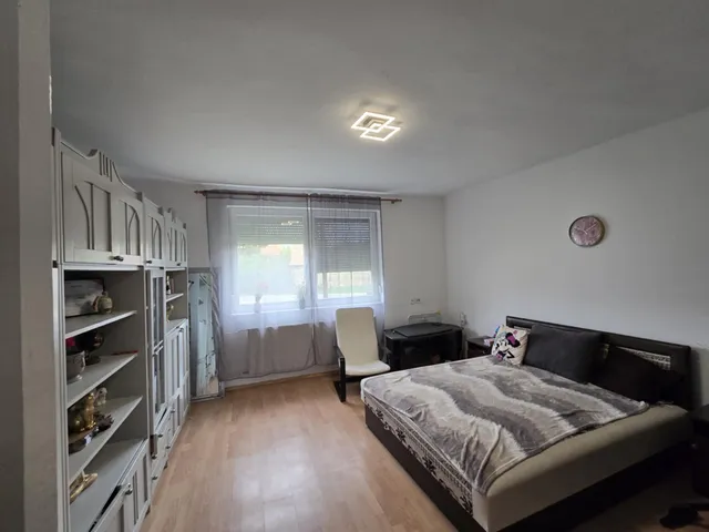 Eladó ház Jánossomorja 84 nm