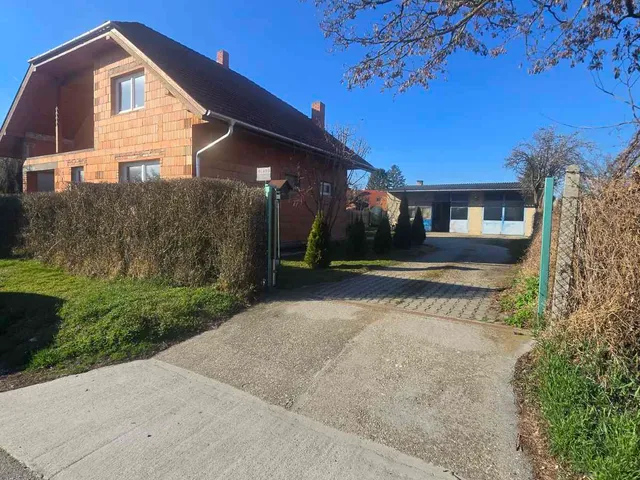 Eladó ház Halászi 105 nm