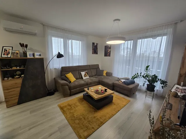 Eladó lakás Mosonmagyaróvár 64 nm