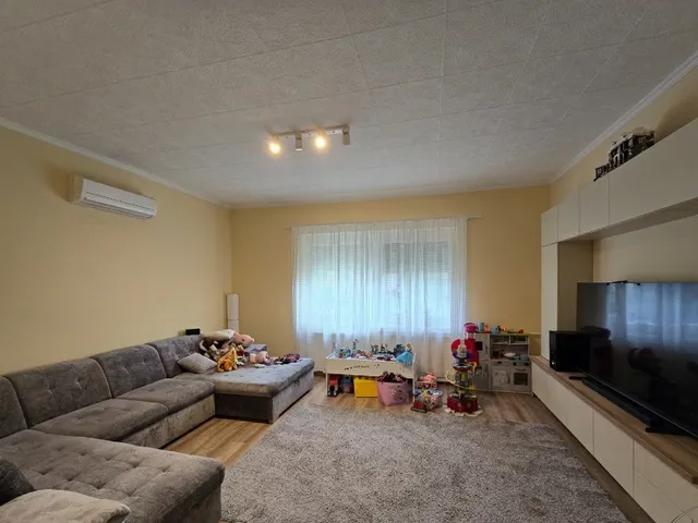 Eladó ház Öttevény 94 nm