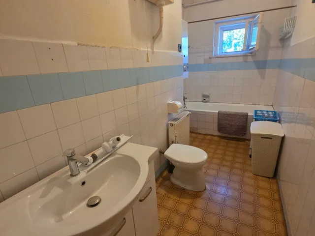 Eladó lakás Mosonmagyaróvár, Ipartelep 51 nm