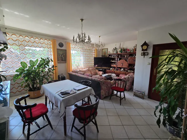 Eladó ház Mosonszolnok 220 nm