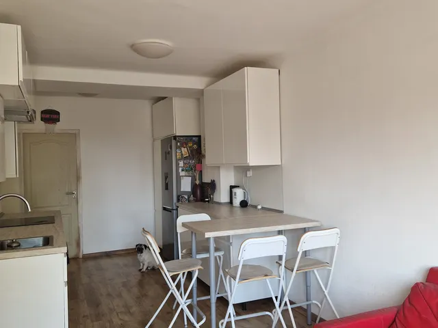 Eladó lakás Balatonfűzfő, Fűzfőgyártelep 58 nm