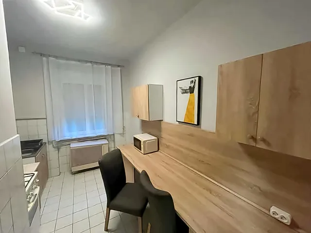 Eladó lakás Veszprém, Egyetemváros 52 nm