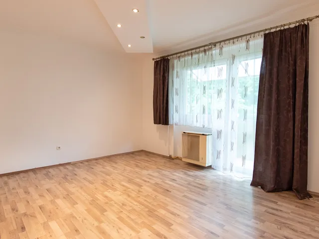 Kiadó lakás Miskolc, Győri kapu, Gyula 37 nm