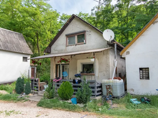 Eladó üdülő és hétvégi ház Miskolc, Szentpéteri kapu 80 nm