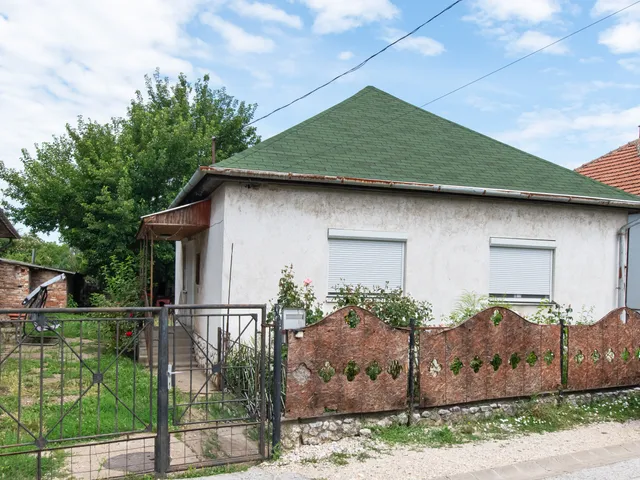 Eladó ház Mályi 70 nm