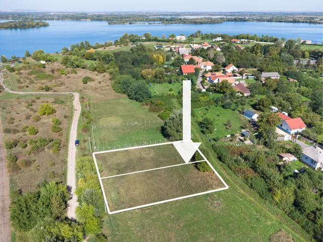 Eladó telek Hejőkeresztúr 936 nm