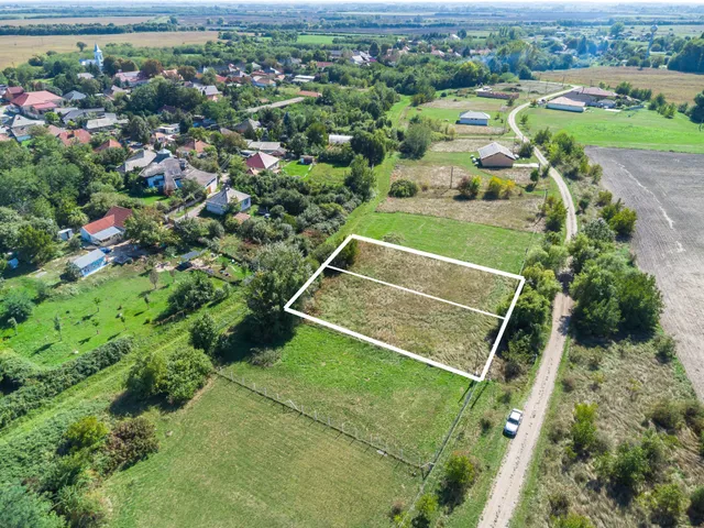 Eladó telek Hejőkeresztúr, Kenderföld 936 nm