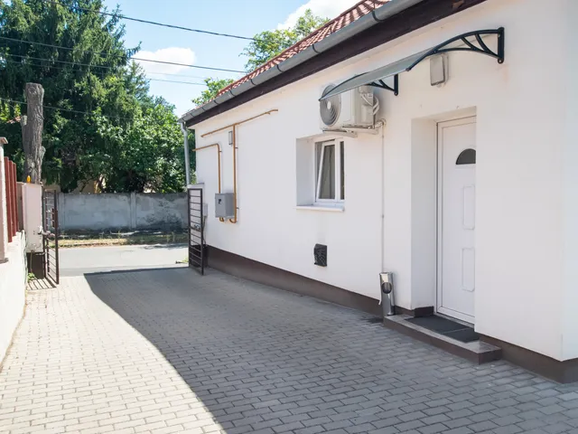 Kiadó kereskedelmi és ipari ingatlan Miskolc, Belváros, Bocskai 40 nm